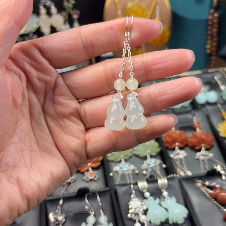 蛇纹石玉银S925镶嵌耳饰