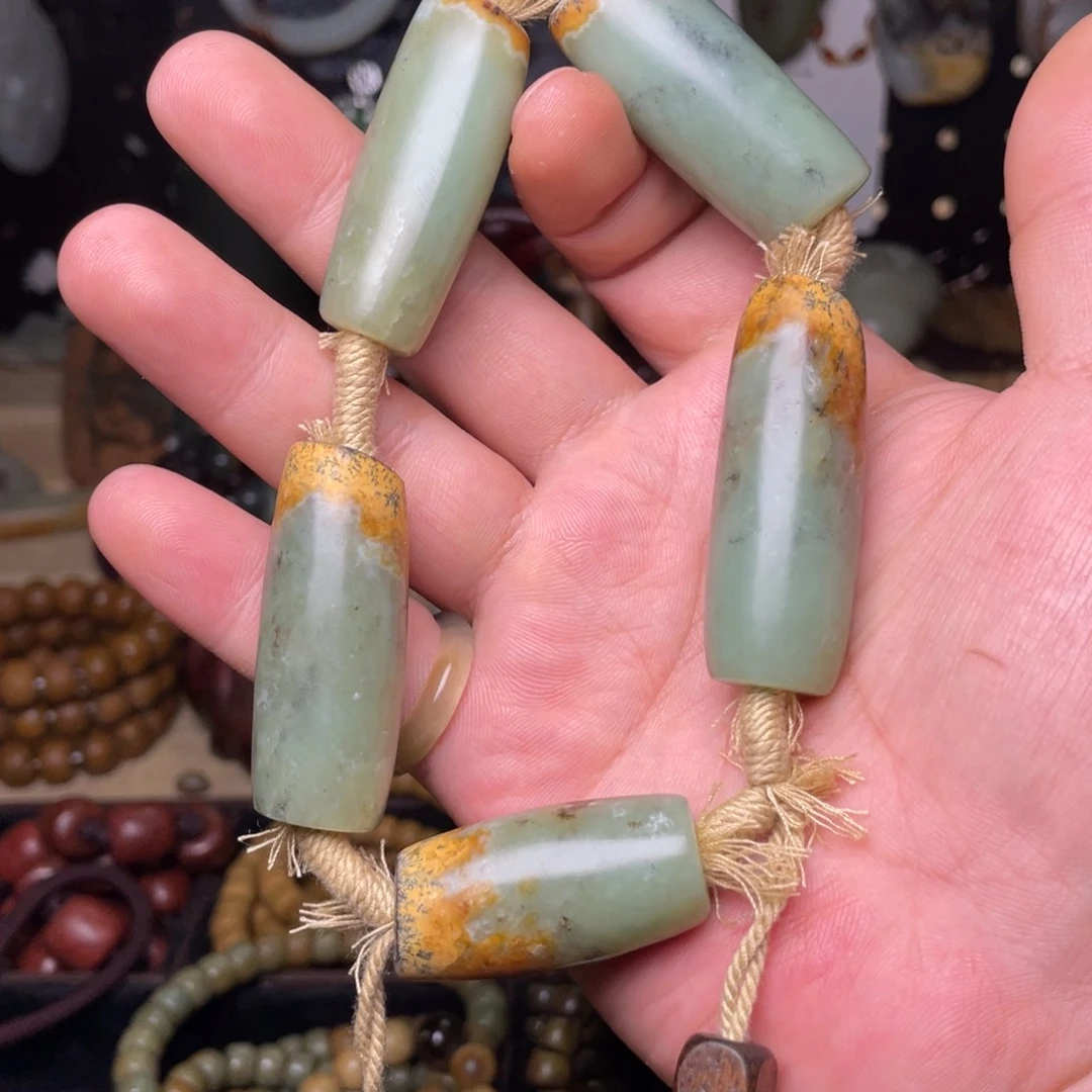 岫岩河磨玉（透闪石质玉）未镶嵌颈饰