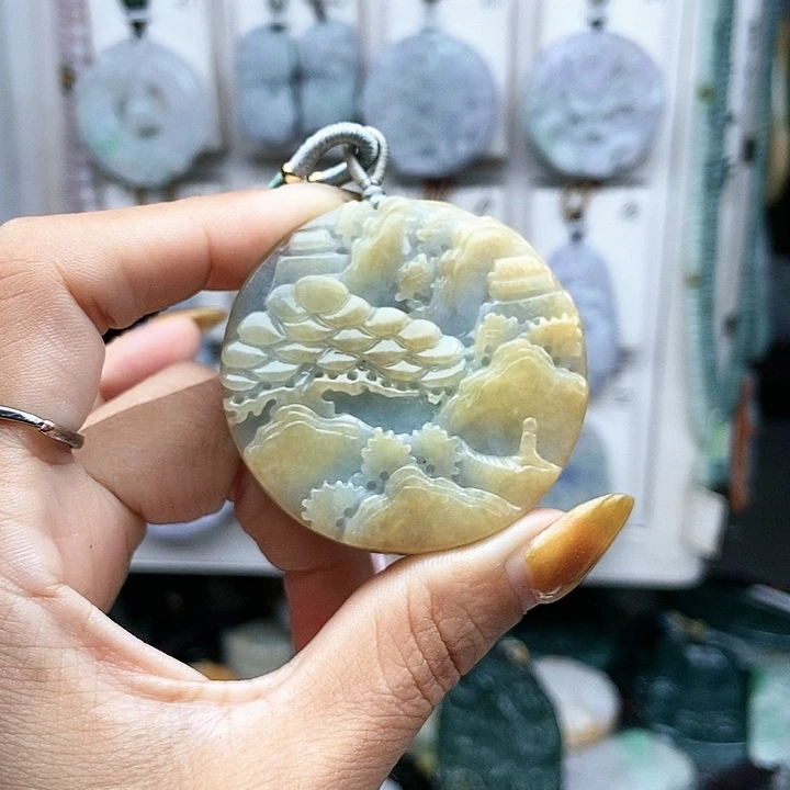 翡翠未镶嵌颈饰翡翠