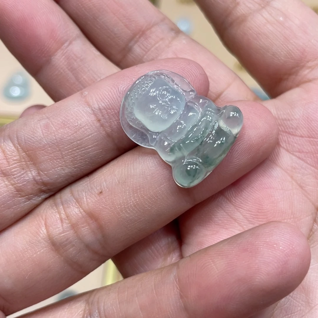 颈饰未镶嵌翡翠海*宝宝佛