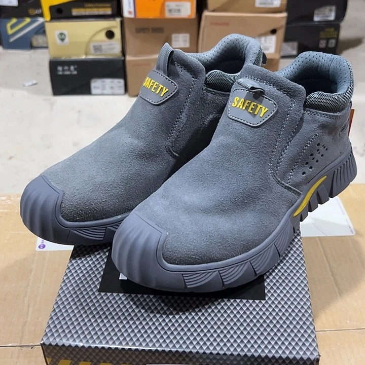 编码619号。41码防砸防刺劳保鞋。鞋面色差