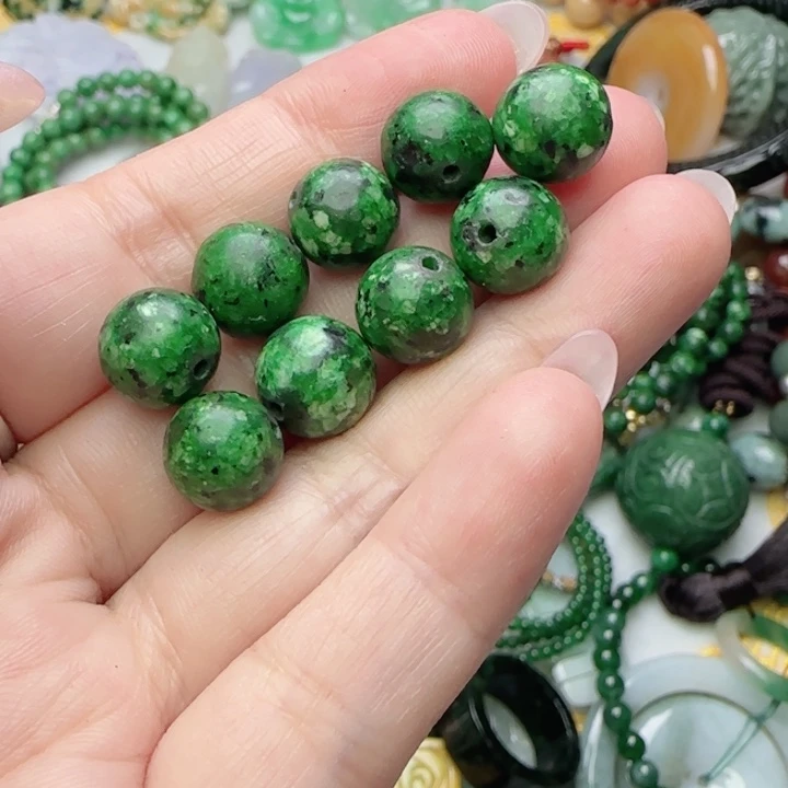 竹***子翡翠未镶嵌颈饰天然翡翠A货