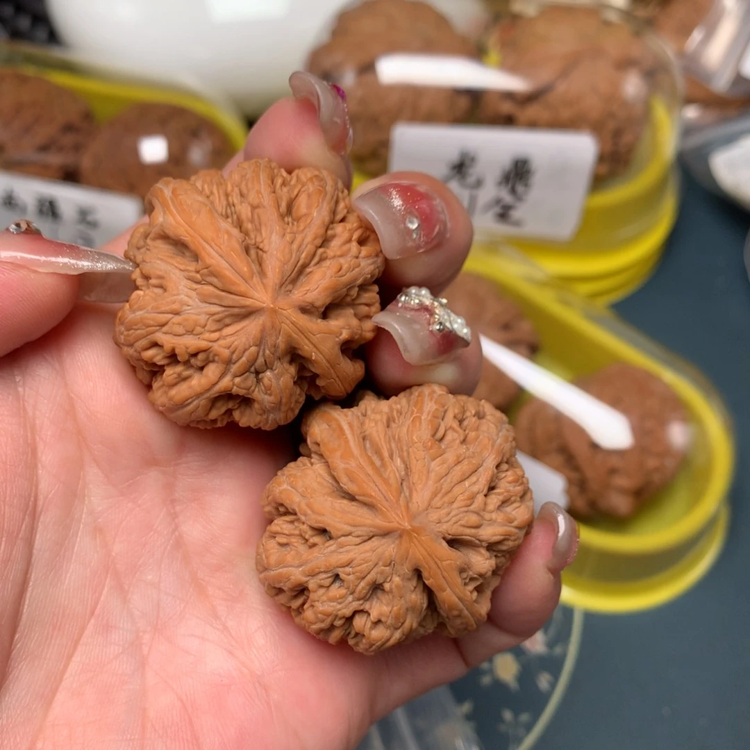 文玩核桃吊坠37-23391-1