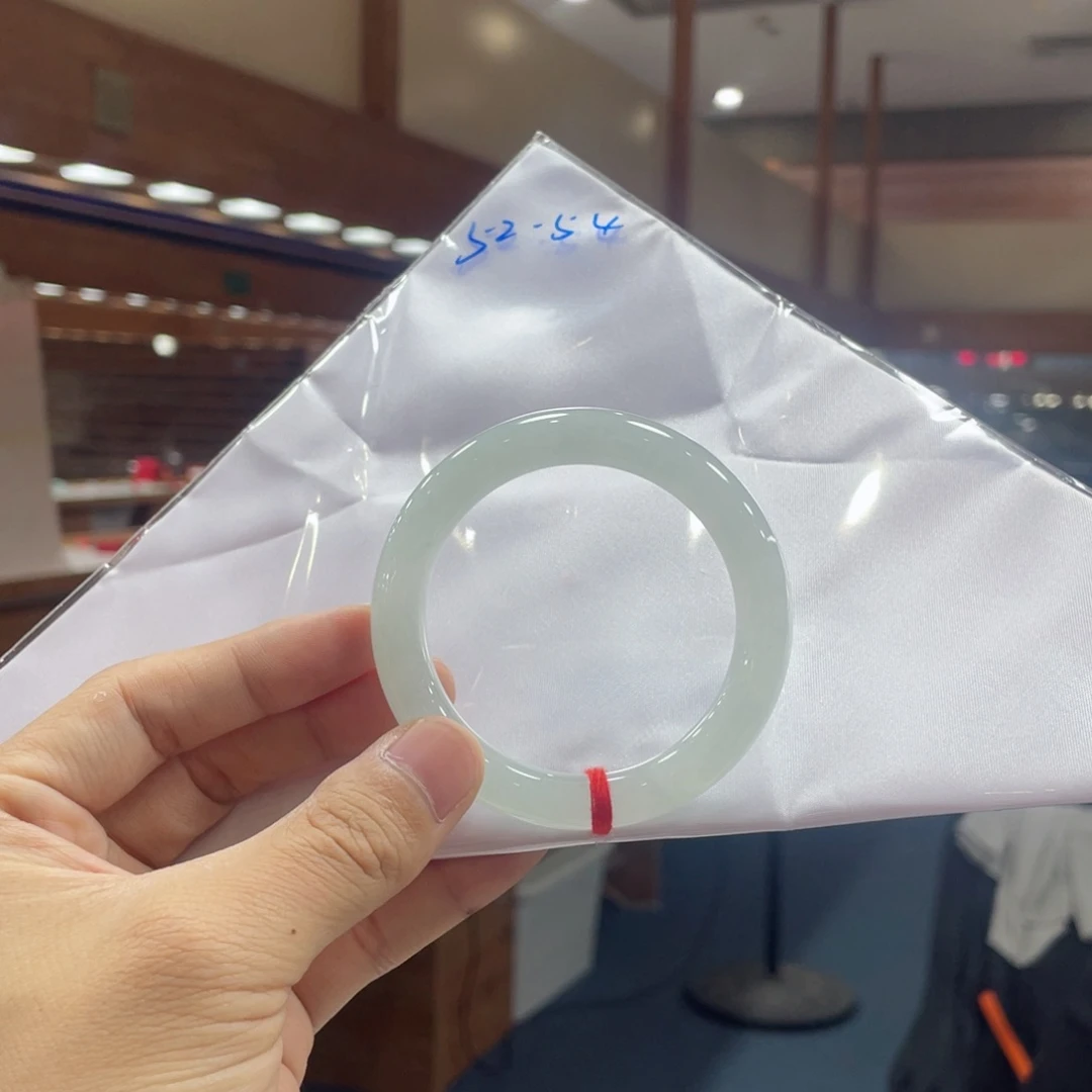 未镶嵌手镯翡翠翡翠