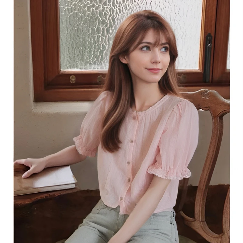 设计感蕾丝花边拼接泡泡袖衬衫女夏季新款轻薄洋气超好看宽松上衣