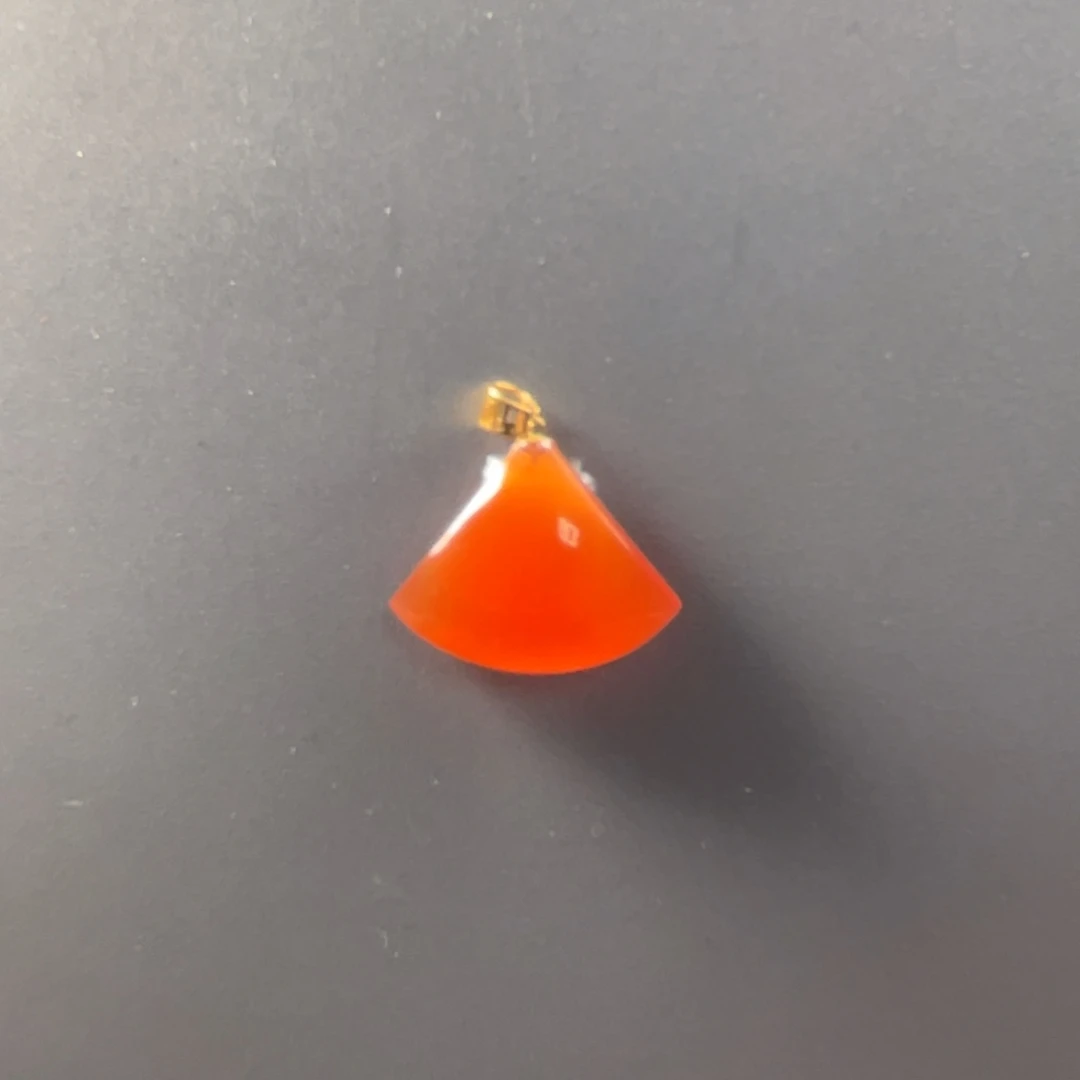 南红玛瑙保山天然原矿杨柳18k金扇型无事牌吊坠18信***命