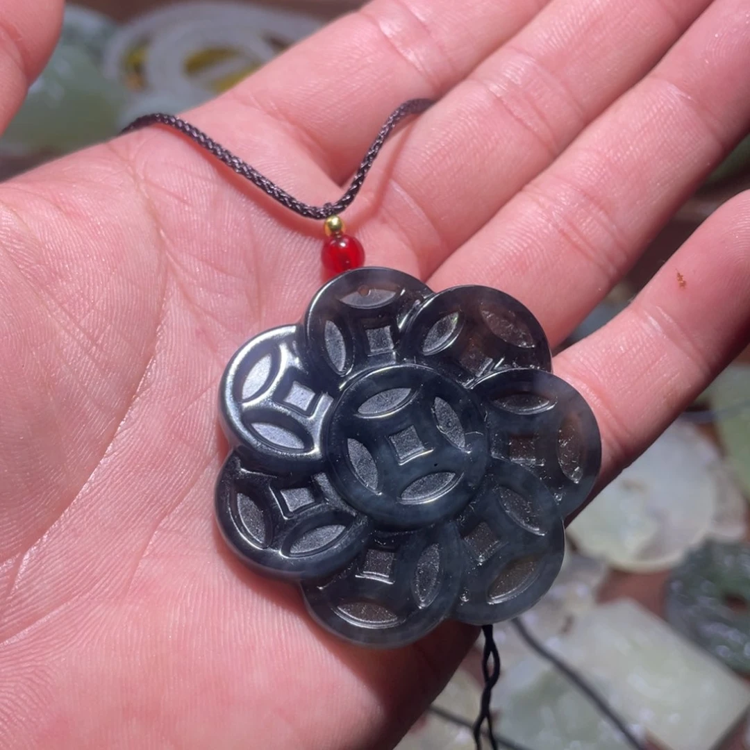 未镶嵌蛇纹石玉珠宝奇石