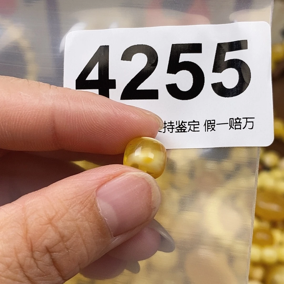 琥珀未镶嵌珠宝奇石9.5
