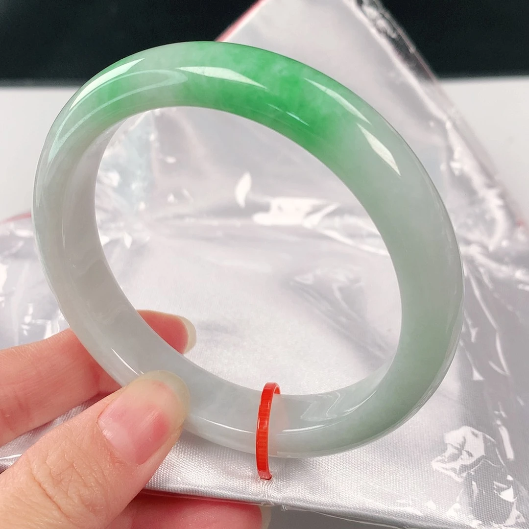 未镶嵌手镯翡翠129