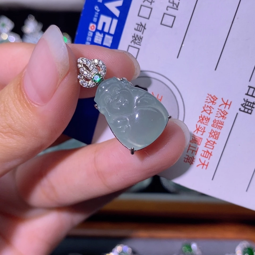 翡翠未镶嵌颈饰天然