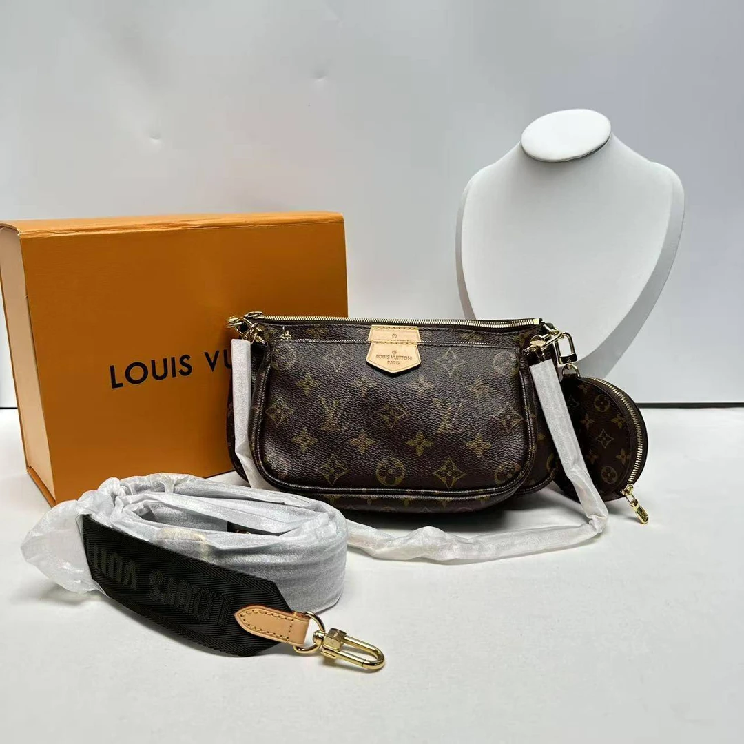 胖虎熙少/路易威登/95新/公价0/箱包/斜挎包/31B2502240110