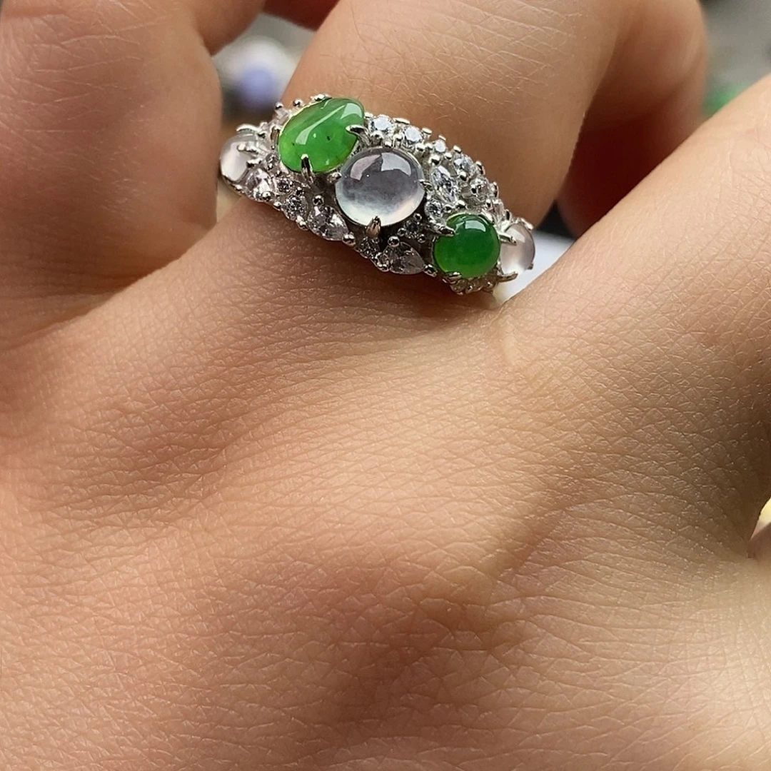 翡翠未镶嵌戒指翡翠