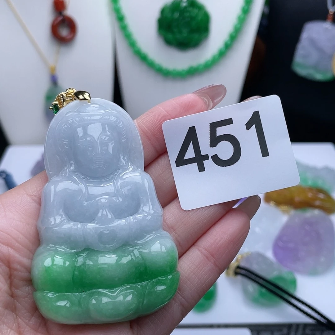 翡翠吊坠(赠链)未镶嵌