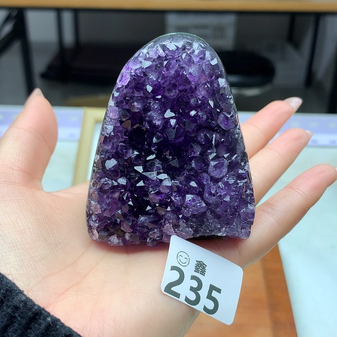 未镶嵌大型摆件（非配饰）水晶