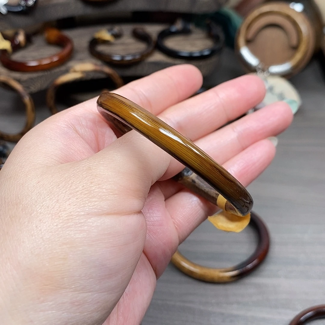 吊坠橄榄核柠檬黄漏金