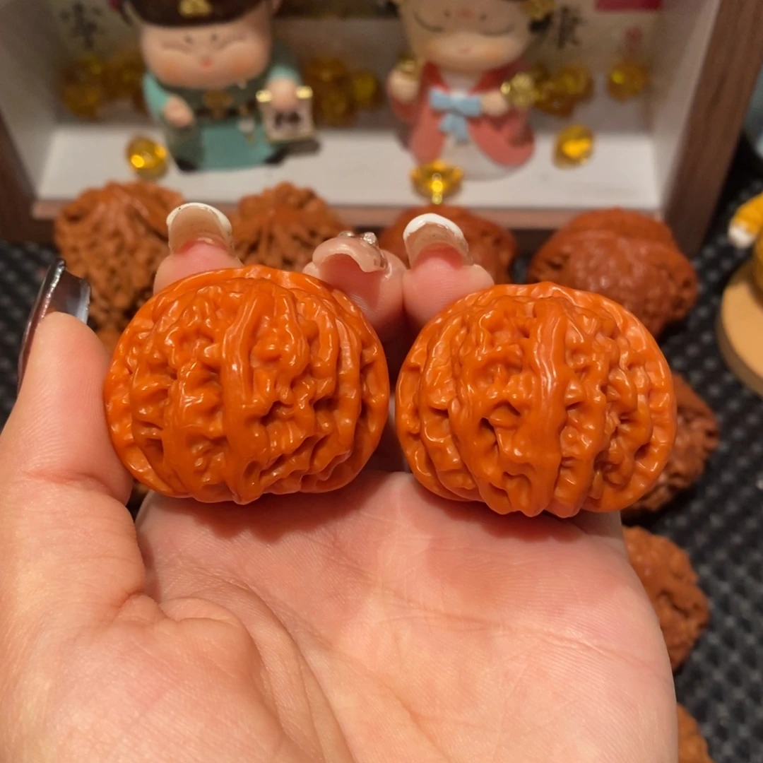 吊坠桃核37.8玉化苹果园，1259