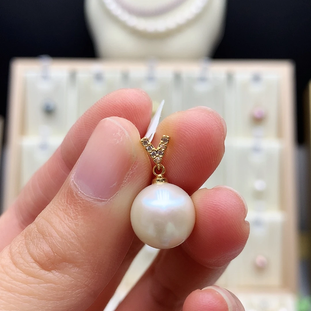 淡水珍珠颈饰合金