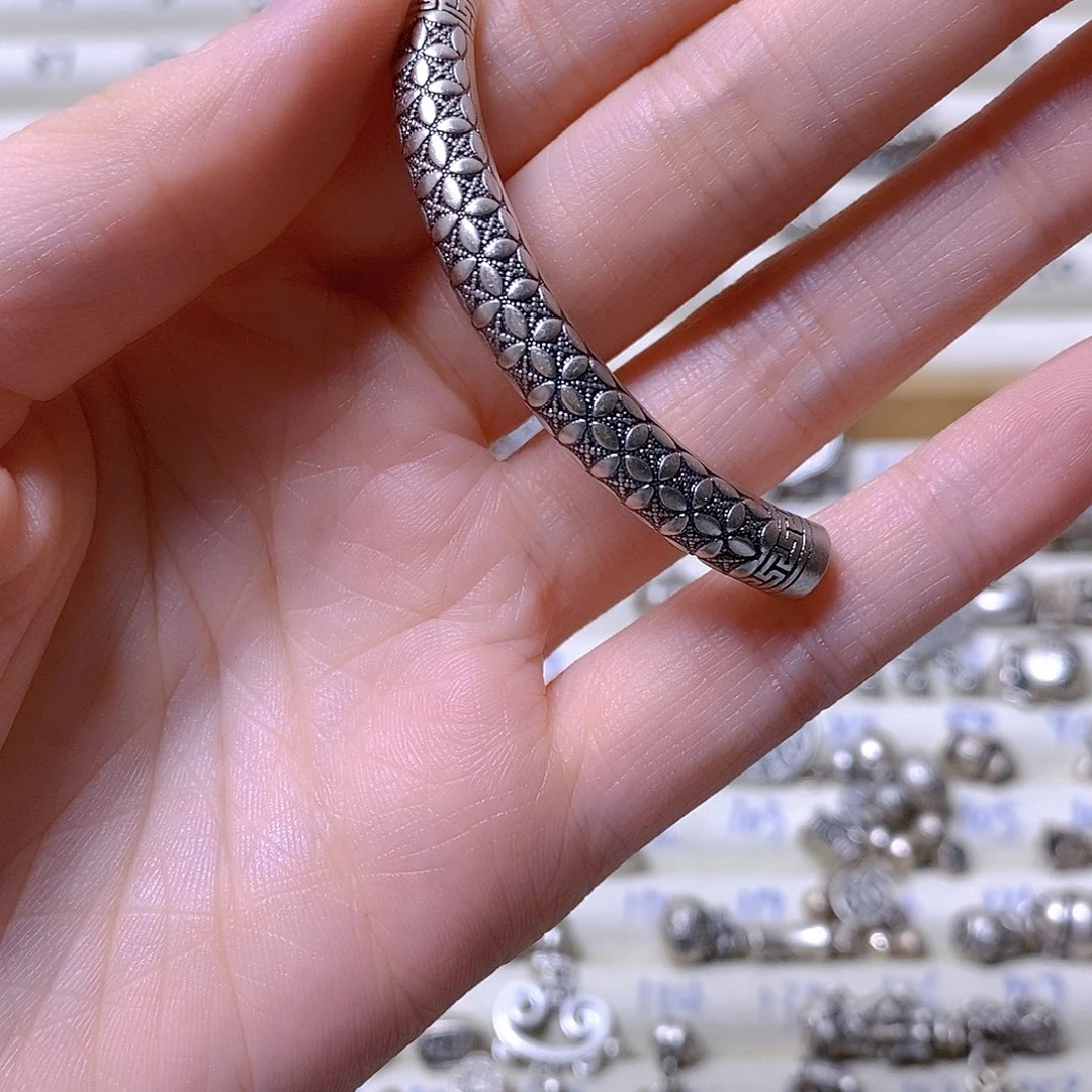 吊坠足银无四叶草弯管