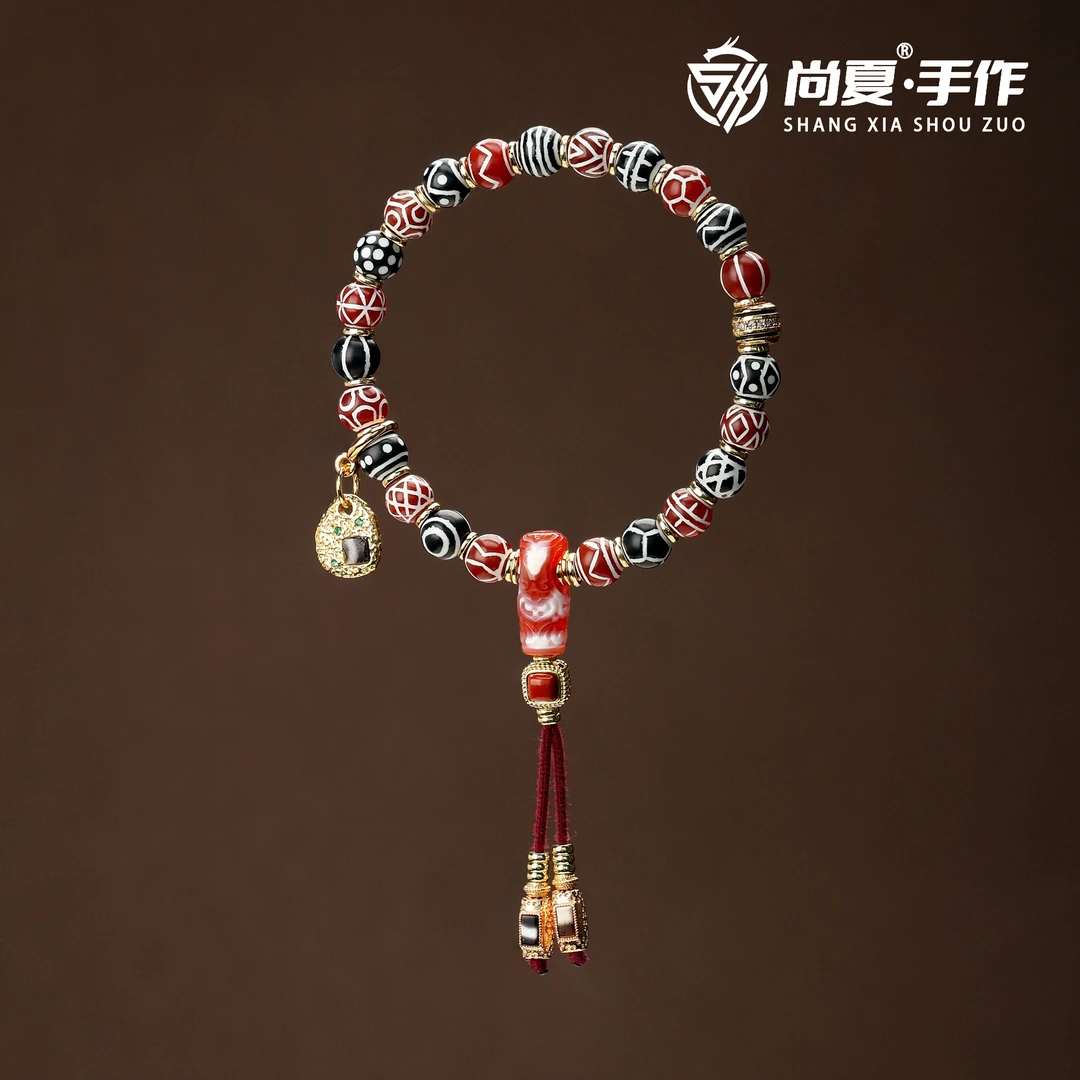 尚夏8mPYU珠红黑玛瑙圆珠手持·多样性发其一