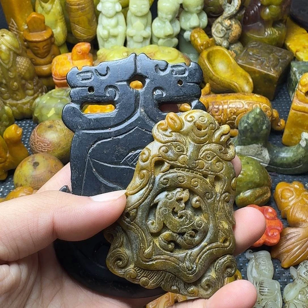 白玉菩提吊坠。。。六*少