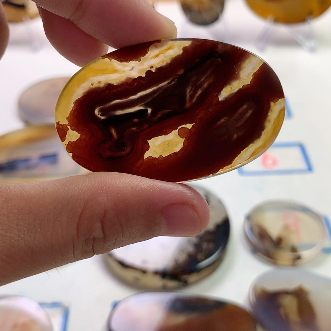 玛瑙/玉髓未镶嵌珠宝半成品