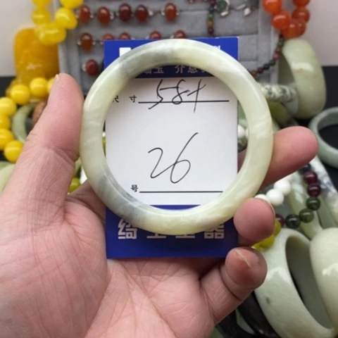 未镶嵌蛇纹石玉手镯