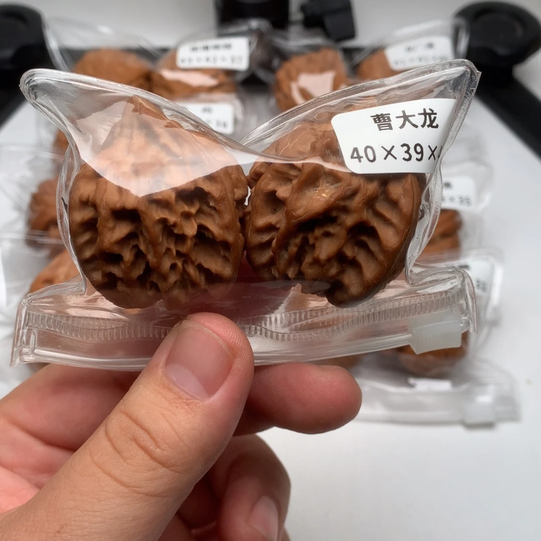 吊坠文玩核桃曹大龙