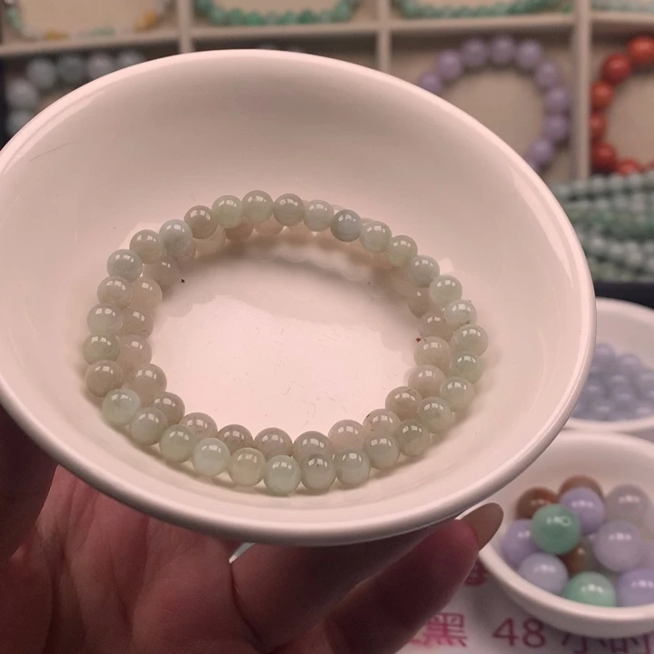 颈饰未镶嵌翡翠翡翠有瑕疵不退不换