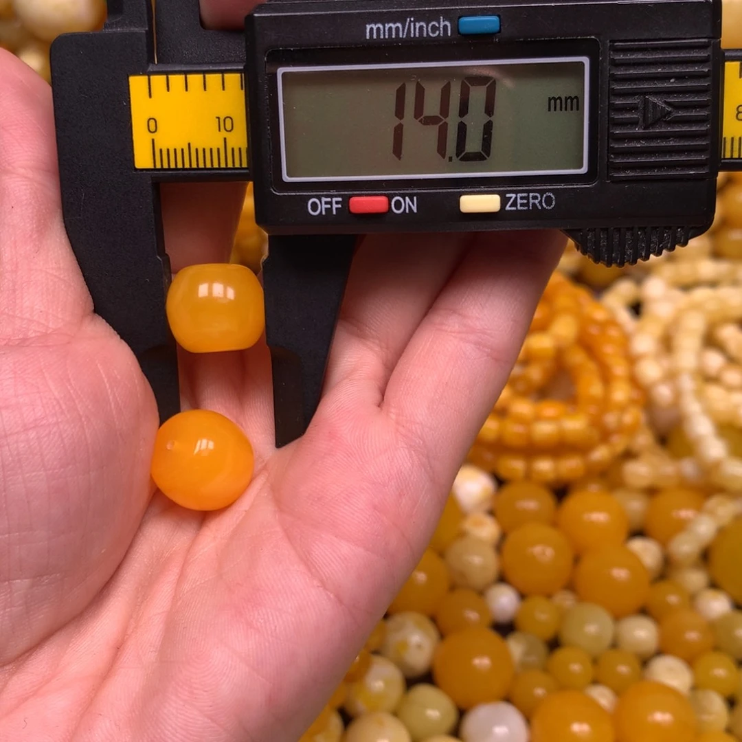 无非金属仿琥珀6675