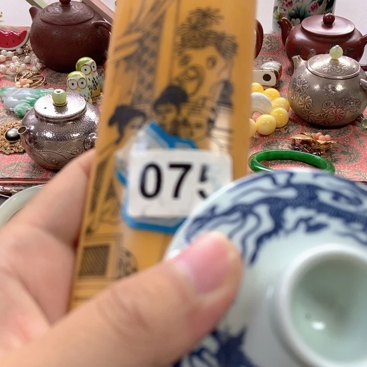 瓷片不会哈哈哈哈哈哈哈哈