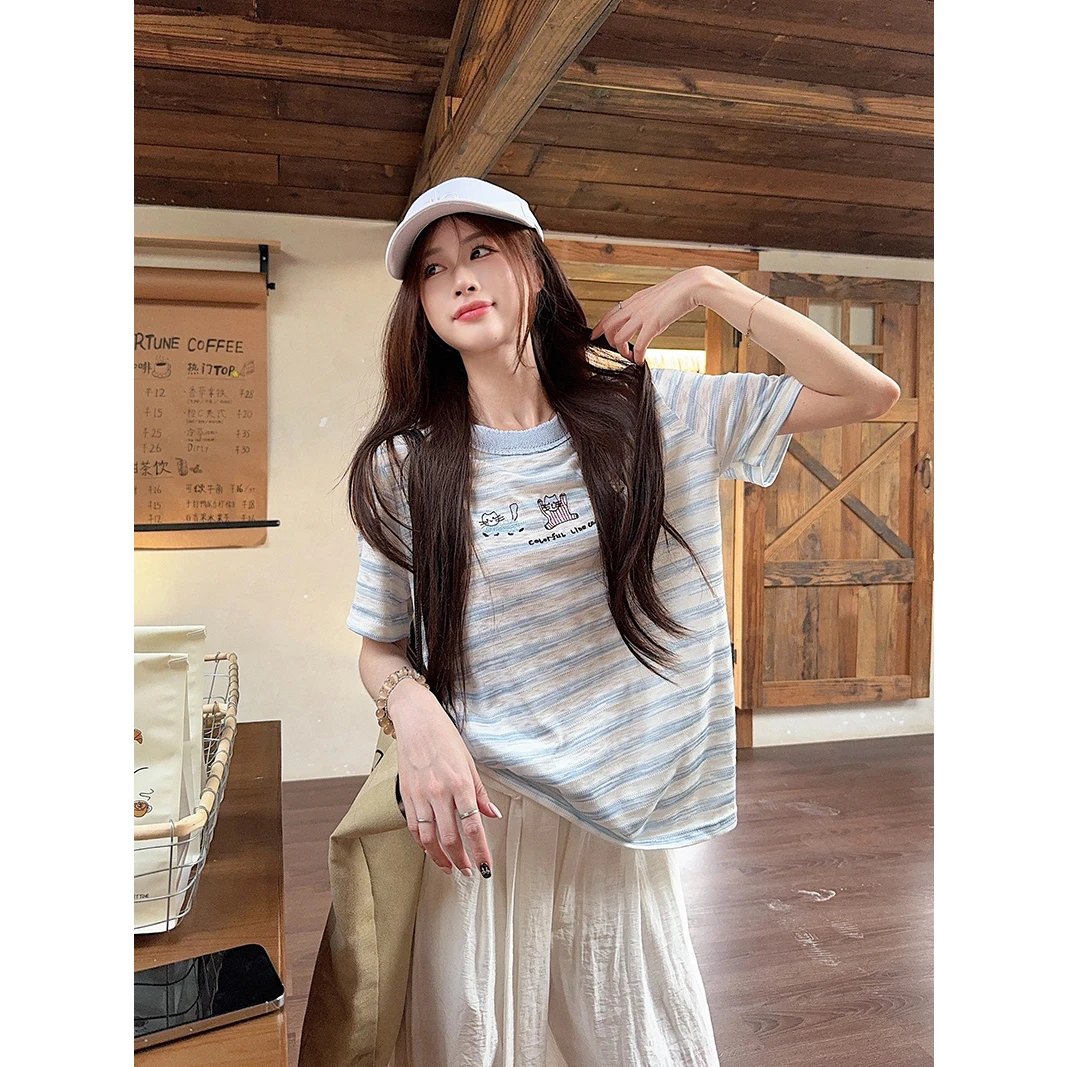 夏季新款森系小清新卡通刺绣圆领条纹短袖T恤休闲宽松百搭上衣女