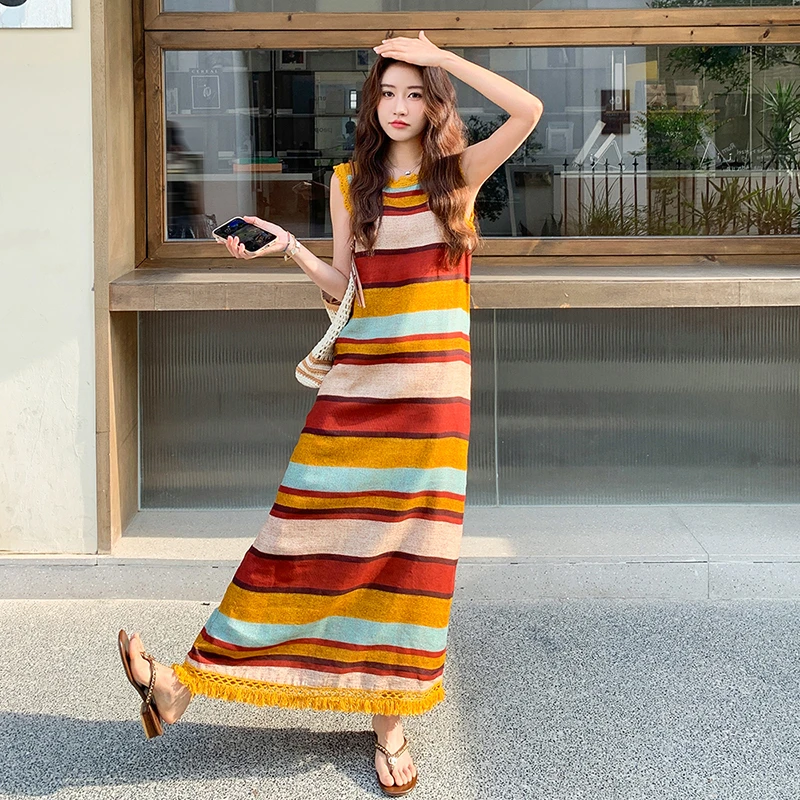 港风复古慵懒风撞色条纹流苏背心连衣裙2025夏季新款温柔气质长裙