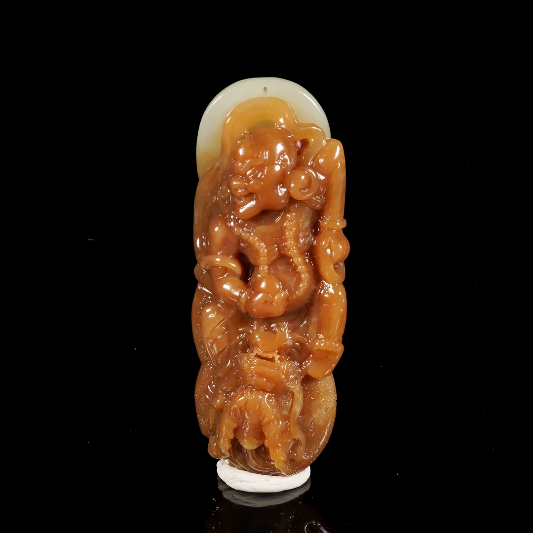 LOT.032和田玉巧雕降龙罗汉手握/X3059