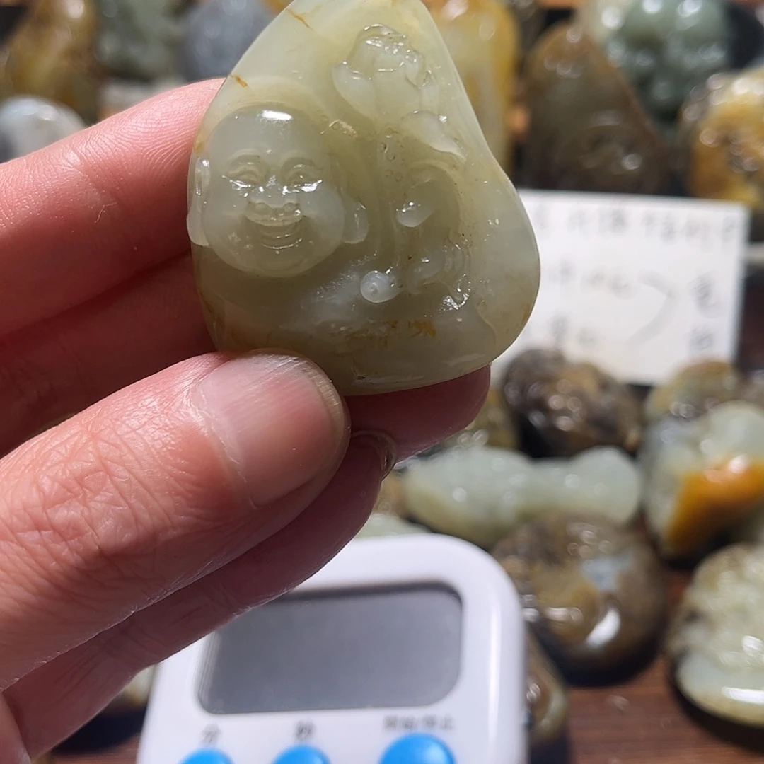 和田玉（子料）未镶嵌车挂海*