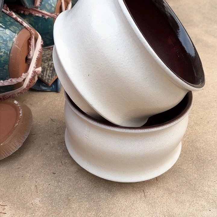 紫砂茶碗白两个口径20*14