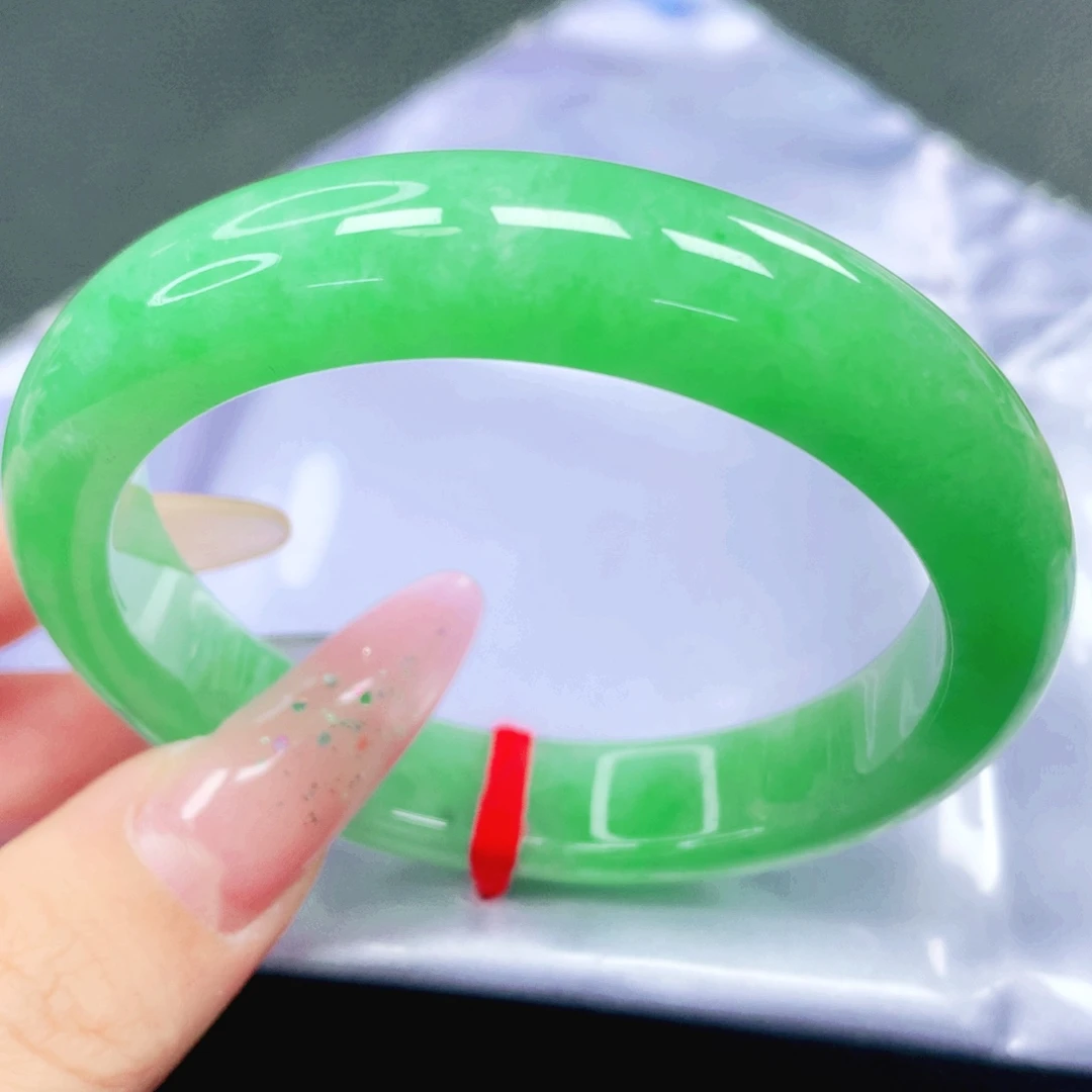 翡翠未镶嵌手镯53