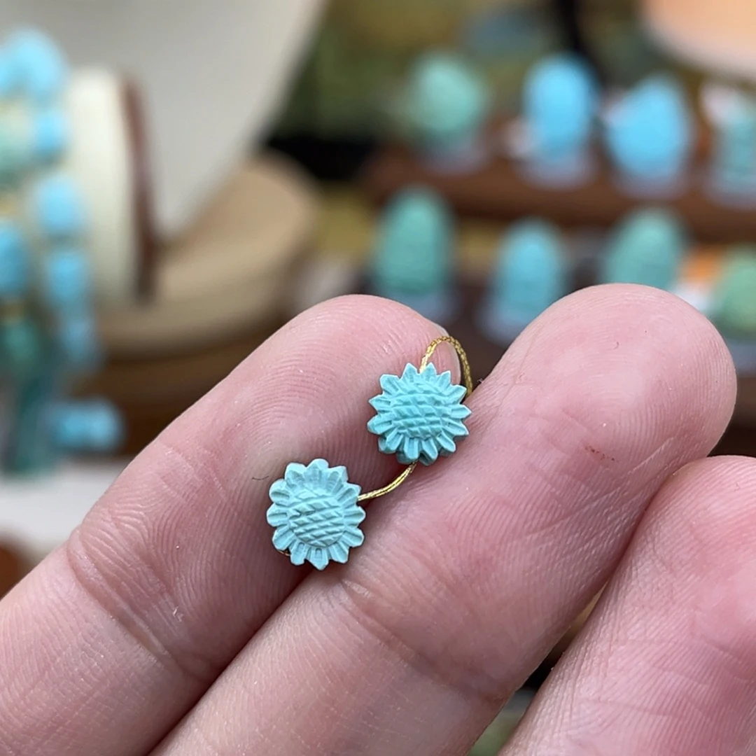 绿松石未镶嵌珠宝奇石56