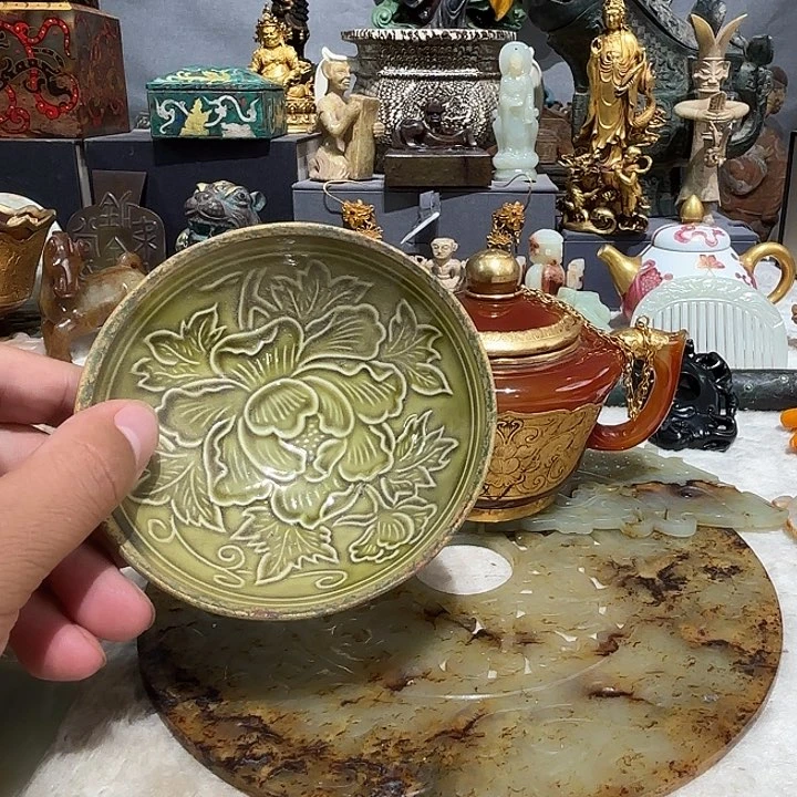 进***士瓷片古剑的英雄故事中