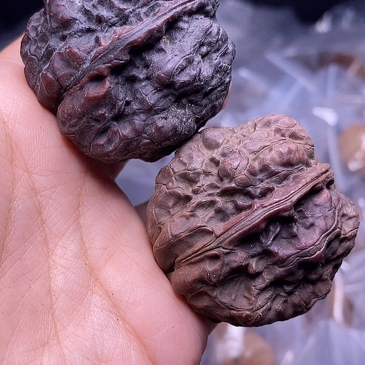 文玩核桃吊坠     320