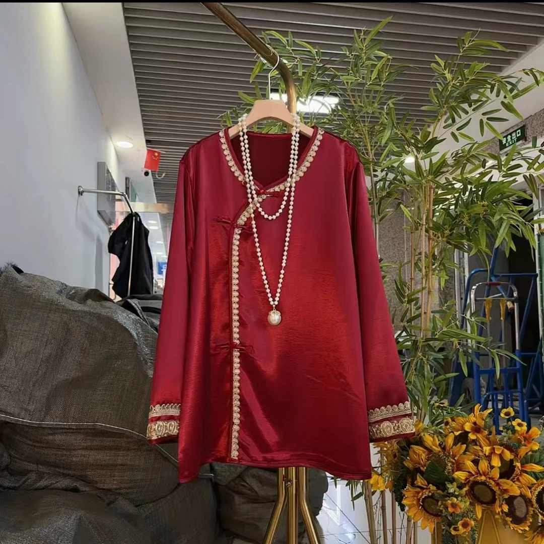 芃芃8071新年战袍大码女装新中式国风斜襟盘扣流光缎感雪纺衫上衣