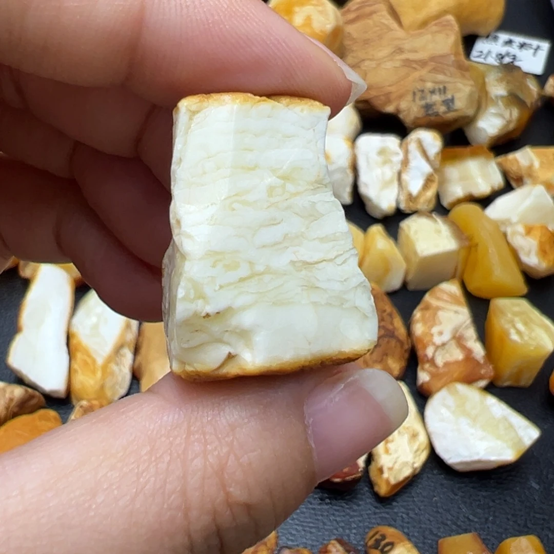 未镶嵌定制琥珀蜜蜡