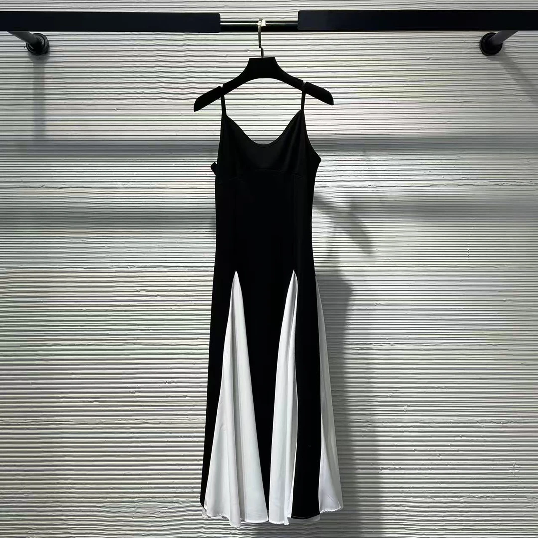 【Da Yang】25夏季修身显瘦款夏季款黑白拼接吊带长款连衣裙A19