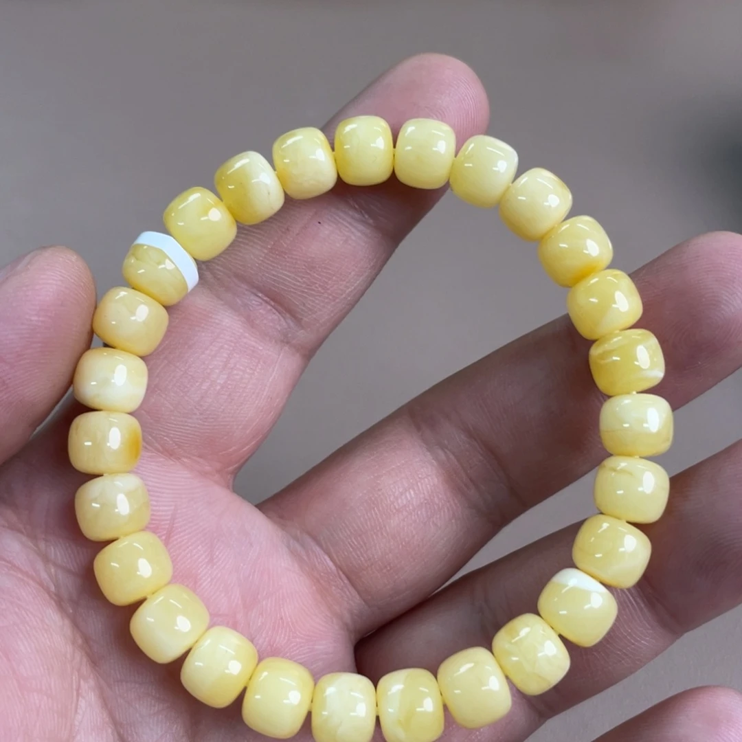 琥珀裸石未镶嵌00. 70000000