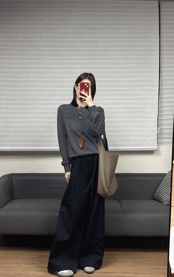 两色毛柔软保暖毛衣圆领秋冬套头半扣外穿针织衫