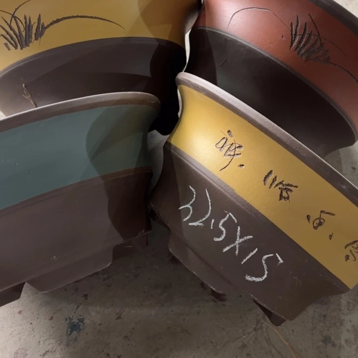 紫砂花盆100-4。           32.5-15