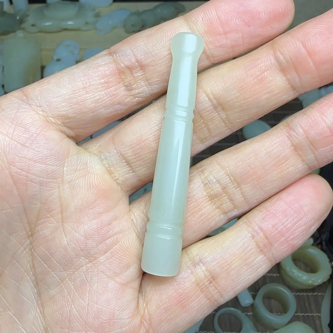 和田玉挂件未镶嵌细支