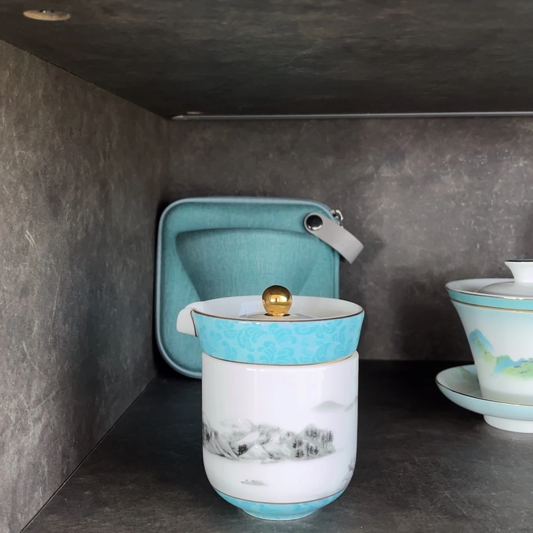 瓷片盛世河山旅行