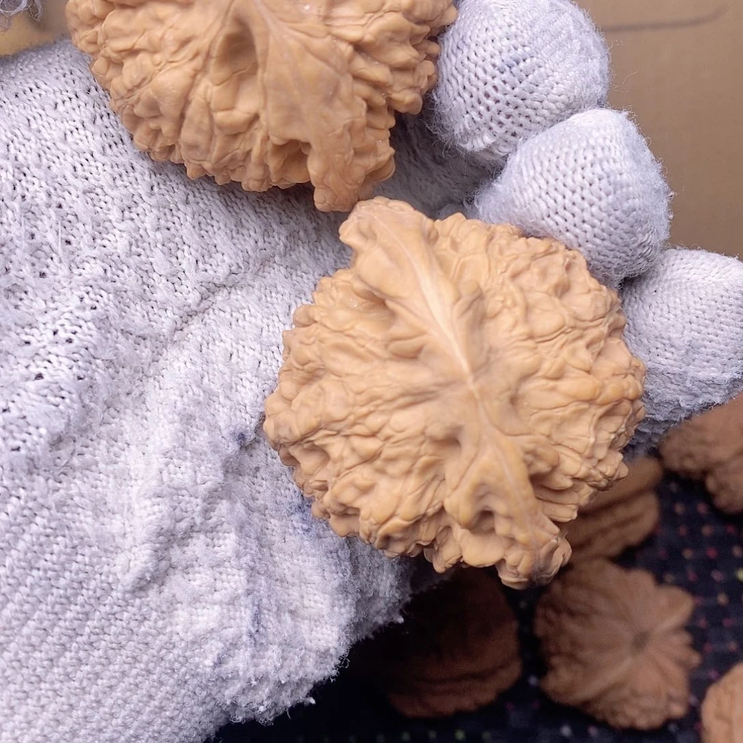 桃核把件登***了龙鼎官帽核桃