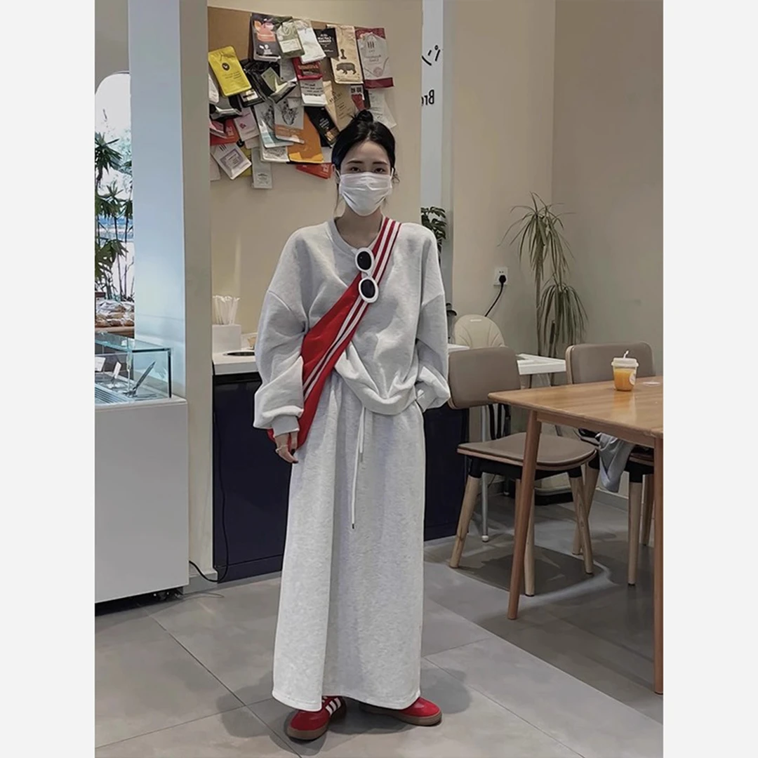 胖mm300斤慵懒风圆领卫衣女秋冬套装新款宽松半身裙时尚两件套