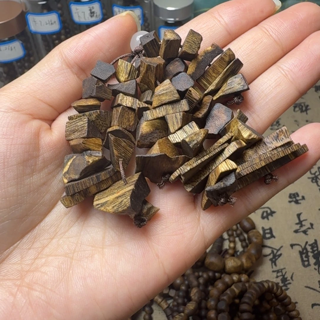 沉香沉香碎屑车绳子